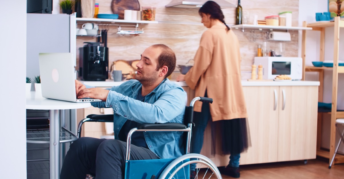 Viac ako štvrtina obyvateľov EÚ so zdravotným postihnutím má problém vyžiť 