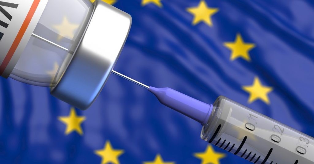 EÚ by mala byť jednotná v postoji k vakcíne od AstraZenecy