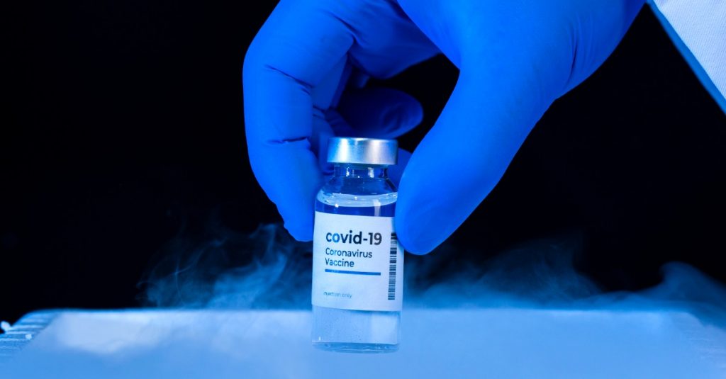 Štátny ústav pre kontrolu liečiv eviduje 103 závažných podozrení po očkovaní proti COVID-19