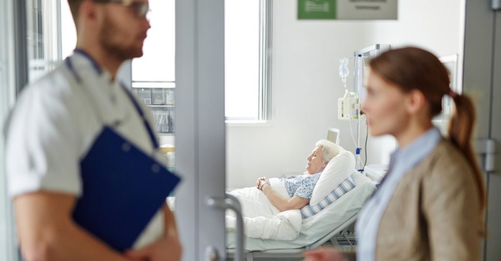 Ako budú fungovať návštevy v nemocniciach?